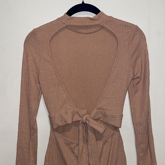 Shein Open Back Knit Sweater Dress. Size XS. EUC - Picture 5 of 8